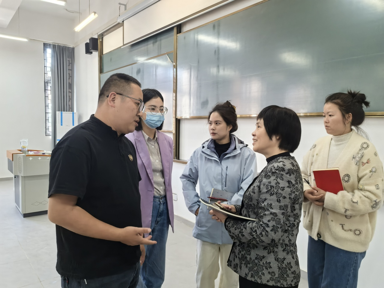 点亮职业梦想 共筑校企合作新篇章